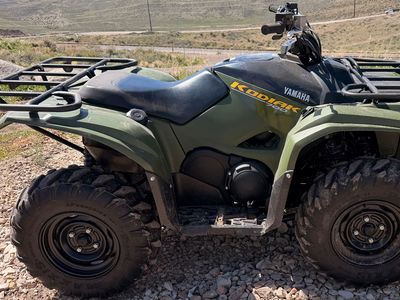2024 Yamaha Kodiak 700 4x4 with Plow