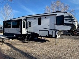 Your family will feel right at home in this Dutchmen Astoria 5th wheel 36' long well-cared-for, beautifully equipped Trailer.