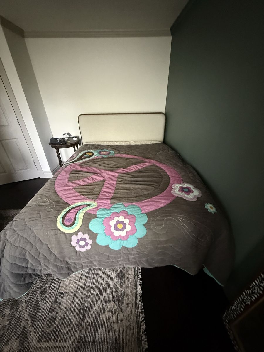 Pottery Barn Queen Quilt