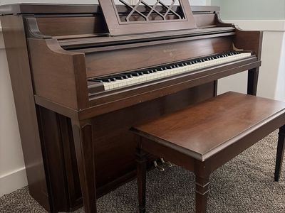 Beautiful Upright Piano by William Knabe & Co