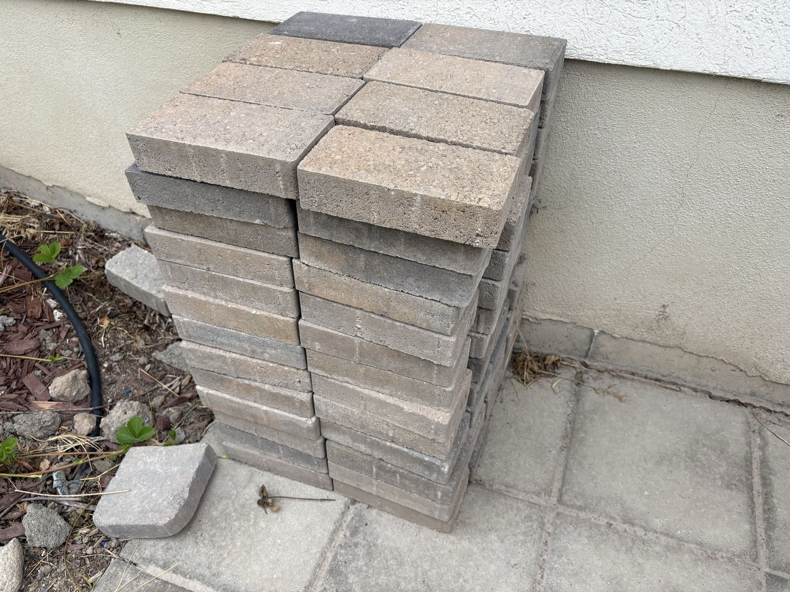 Used Concrete Pavers - 104 pieces, Gray/Tan Blend, 4"x8"