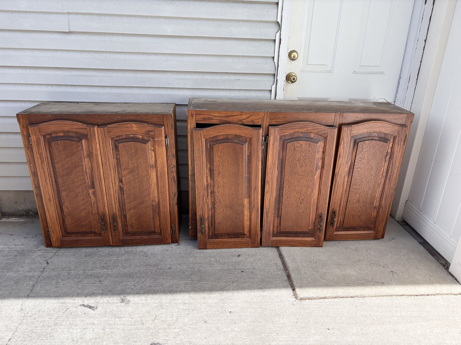 Great set of cabinets for extra storage