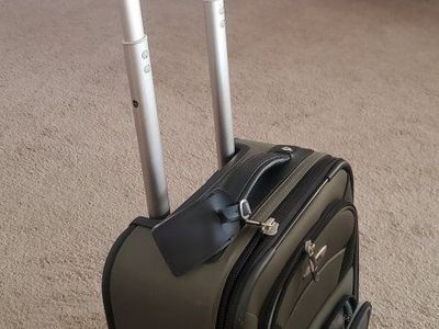 Skyway Small Suitcase