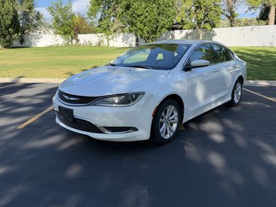 2016 Chrysler 200 Limited Platinum