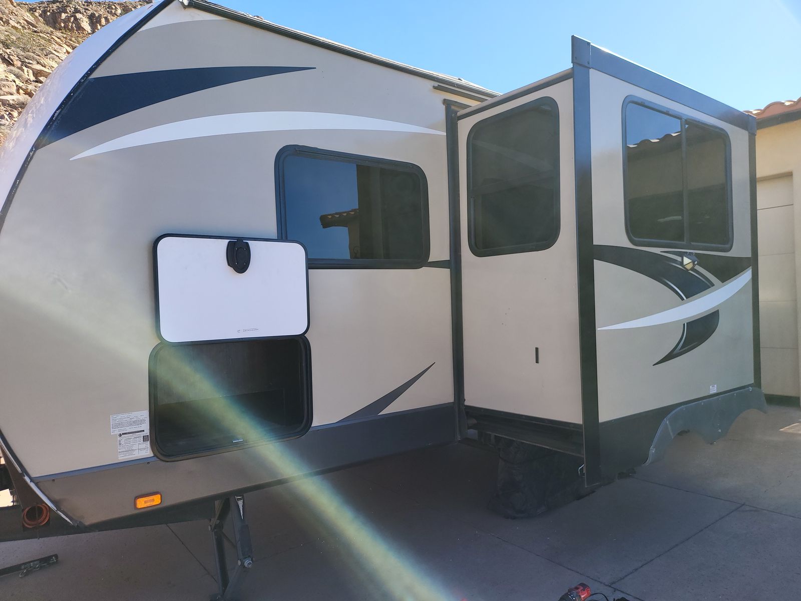 2017 20' Travel Trailer, Dual Axle, Everything's Perfect, Includes EVERYTHING. READY.