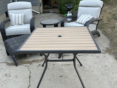 Outdoor table