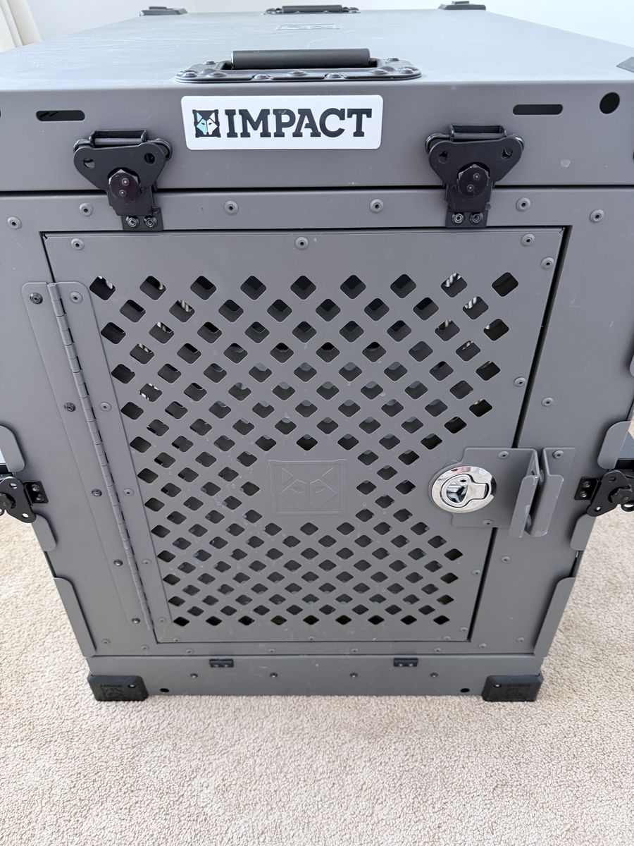 Impact Intermediate Dog Crate
