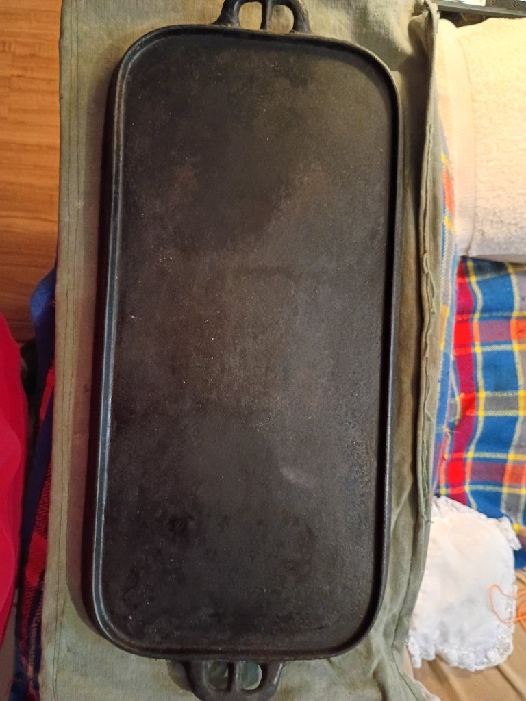 Large cast iron camp griddle