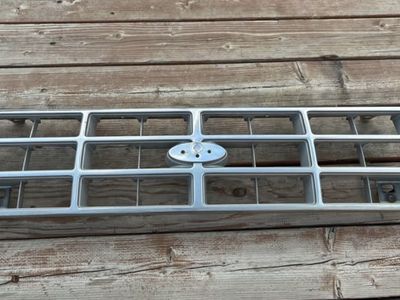 OEM Ford Ranger grill