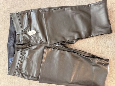 GAP Faux Leather Baby Boot Pants Black Size 12/31R New with Tags