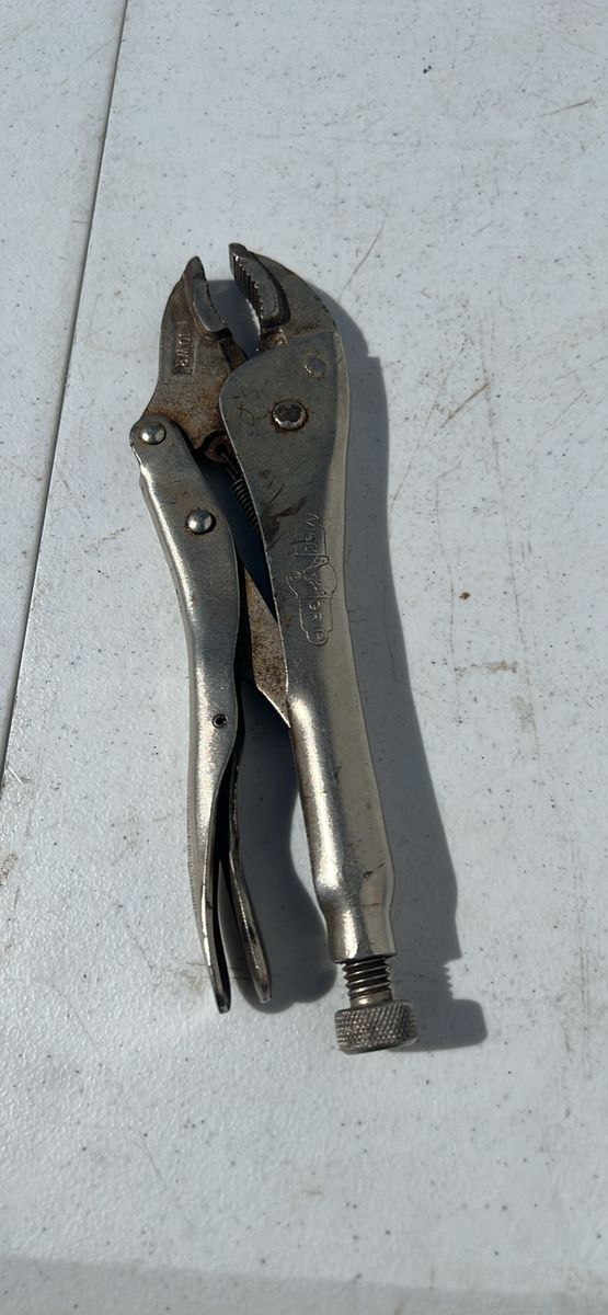 Vise-Grip locking plier