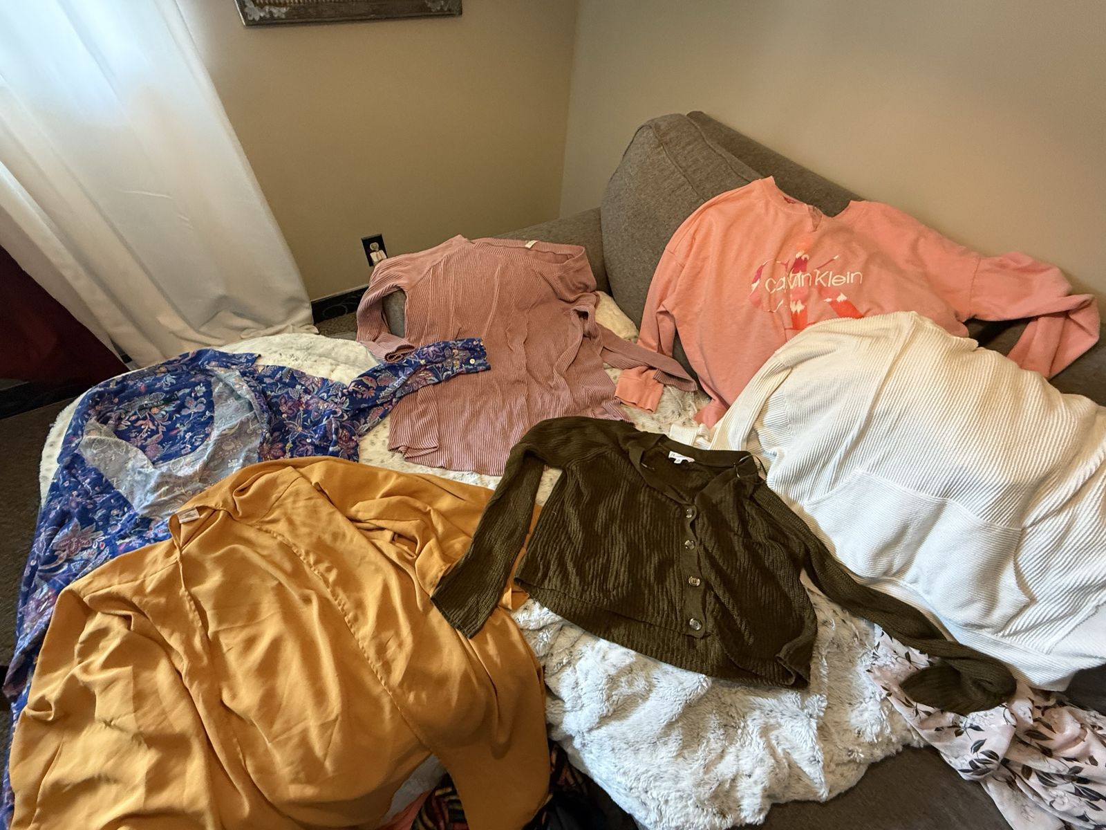 Clothes woman’s size xl bag $50