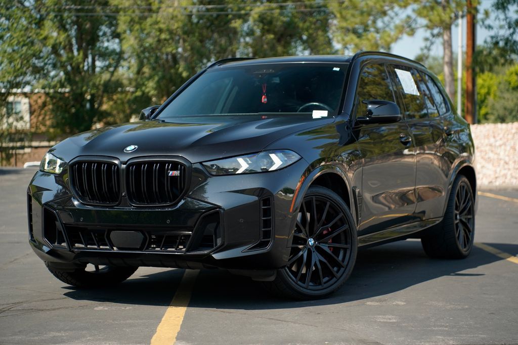 2024 BMW X5 M60i