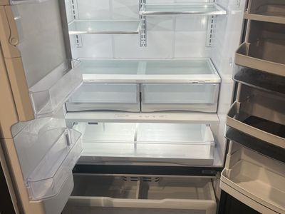 GE Profile French Door Refrigerator - Black Stainless Steel with TwinChill & Ice/Water Dispenser - Counter-Depth