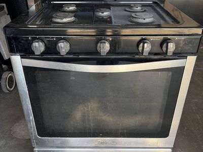 Gas range