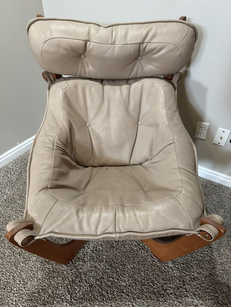 Odd Knutsen MCM Design Luna Chair