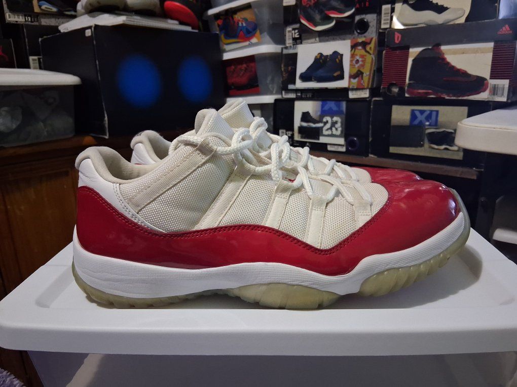 2016 Air Jordan 11 Retro Low "Cherry"