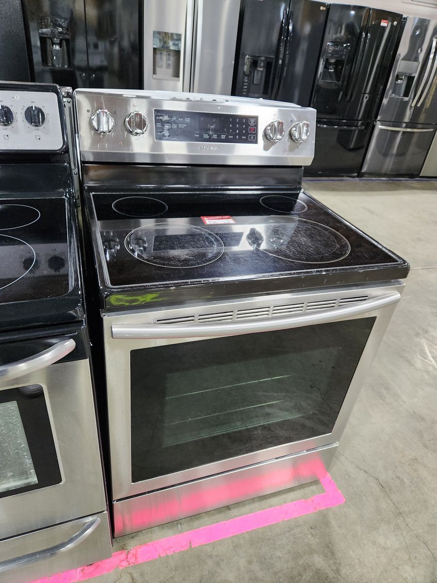 Samsung NE59J7630SB 30" Stainless Steel Electric Range with True Convection Oven