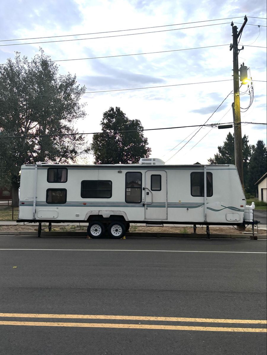 1998 Fleetwood Prowler Travel Trailer
