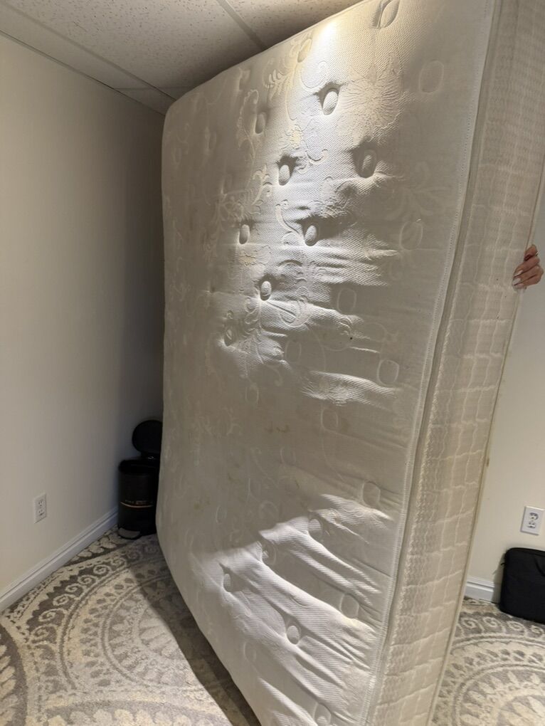 Matress And Box Spring Full