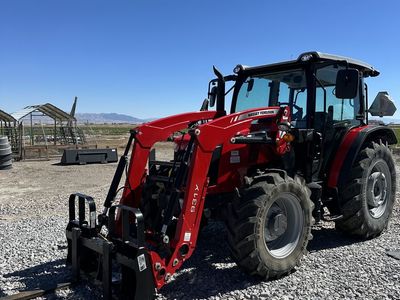 Tractor 2020 Massey Ferguson MF4707