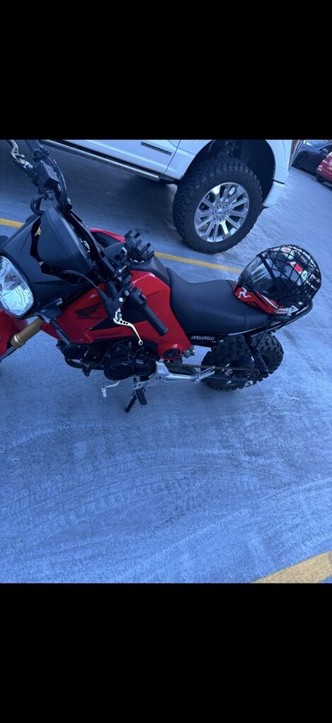 Stretched Honda Grom Motorcycle Clean Title 125CC