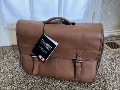 Samsonite Brown Leather Laptop Briefcase Bag with Shoulder Strap