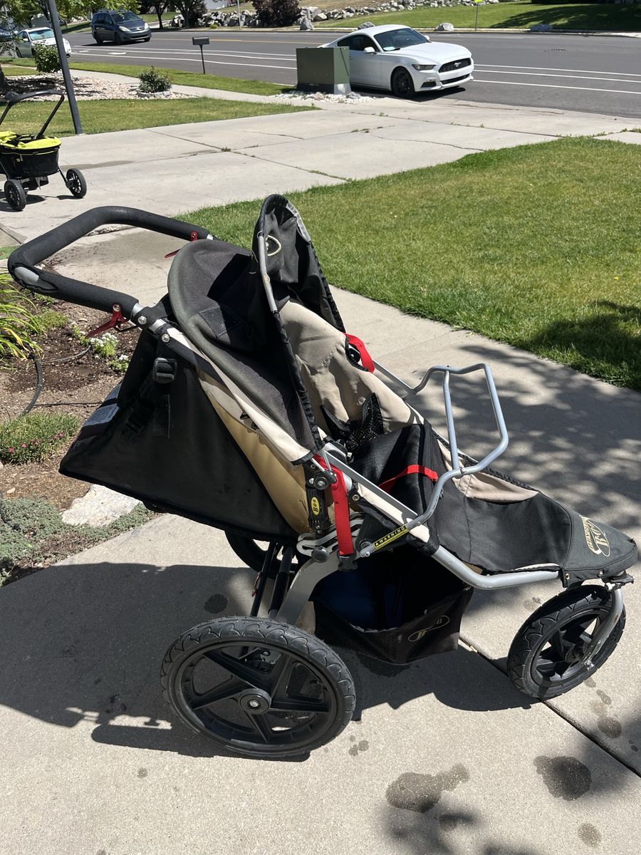 BOB single jogger stroller