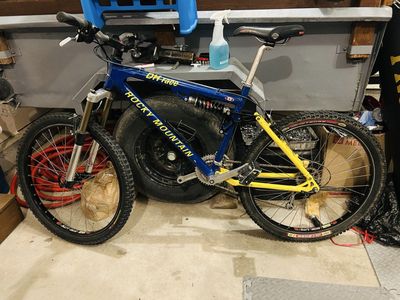 1998 Rocky Mountain DH Race Vintage Mountain Bike