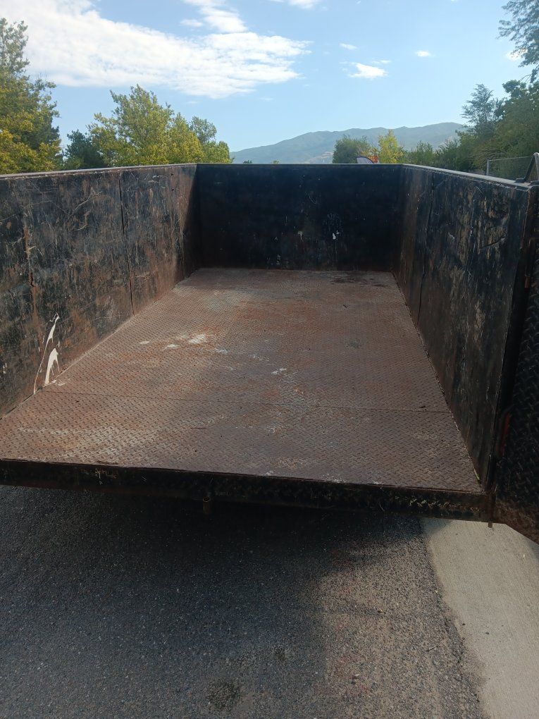 Main image 4