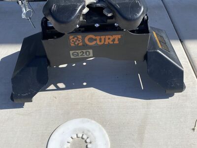Curt Q20 5th wheel hitch