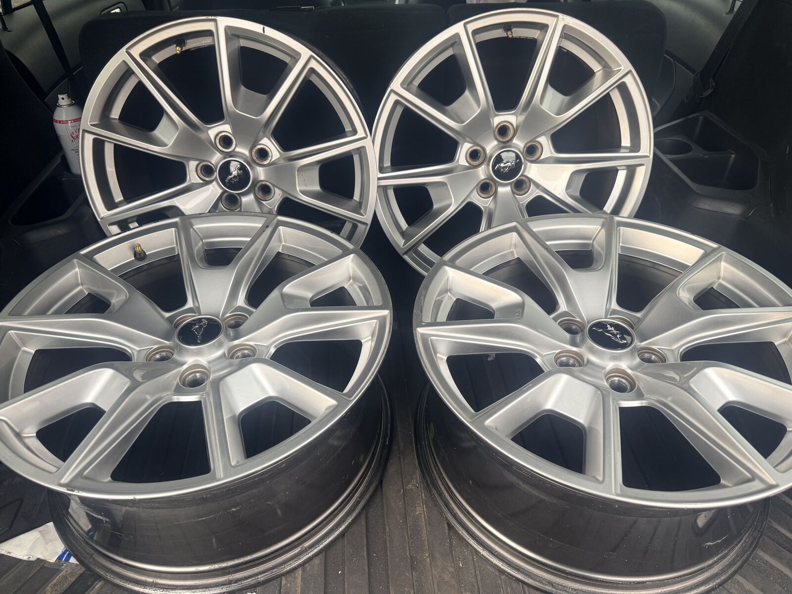 5x114.3mm (5x4.5 in) 19” Wheels Ford Mustang 2015-2027 Explorer 2020-2027 19in 19x8.5 70.5 center bore