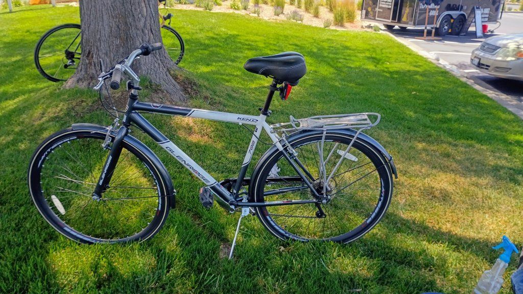 Kent Glenridge Hybrid Bike - White - Basically New