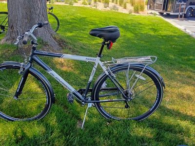 Kent Glenridge Hybrid Bike - White - Basically New