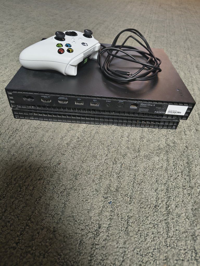 Main image 3