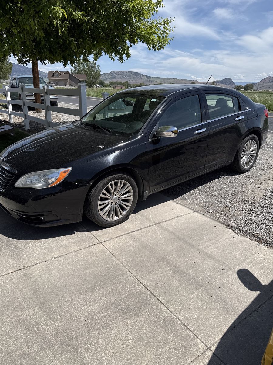 2012 Chrysler 200 