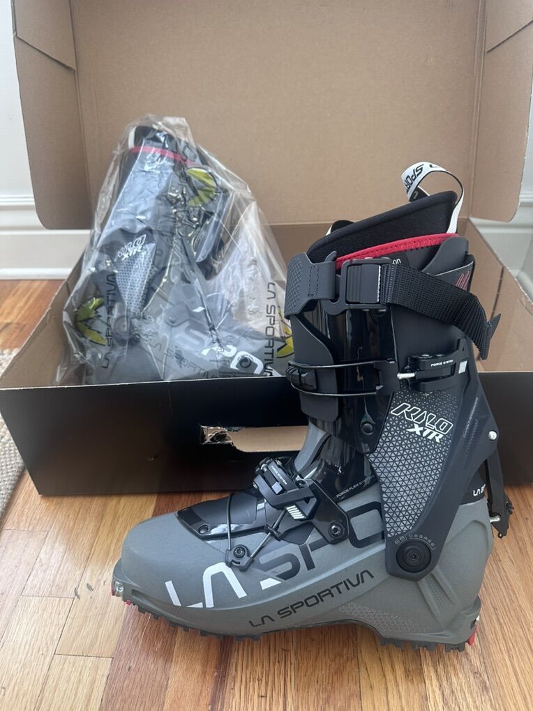 NEW LaSportiva Kilo XTR boots 28.0