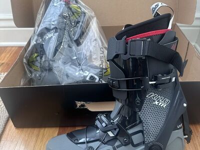 NEW LaSportiva Kilo XTR boots 28.0