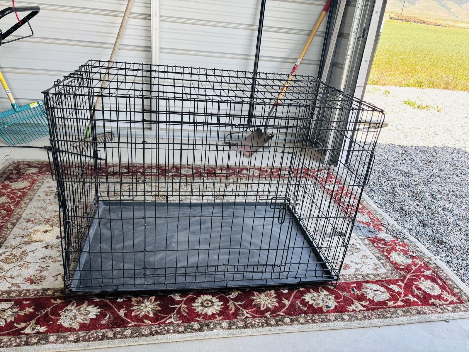 Large Black Wire Dog Crate Pet Kennel with Removable Tray - Foldable Design for Easy Storage
