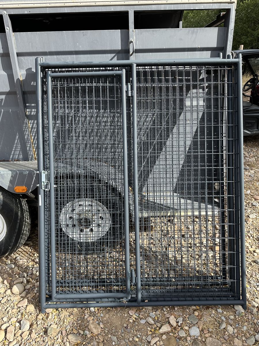 Retreiver Dog kennel