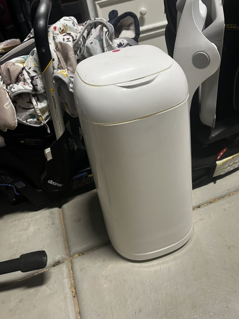 Diaper Genie