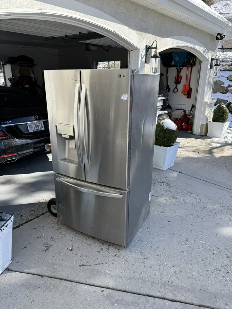 side By Side Refrigerator And Freezer For Sale