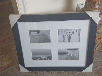14 in x 18 in Picture Frame