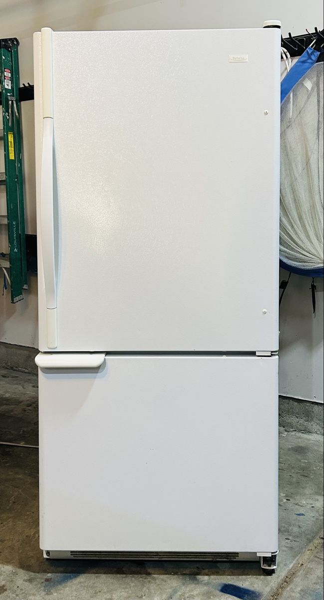 Top/bottom Fridge/Freezer