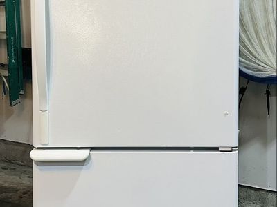 Top/bottom Fridge/Freezer