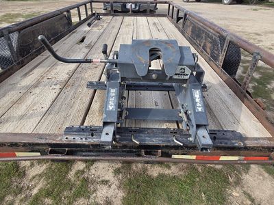 Husky 16KS Fifth Wheel Hitch