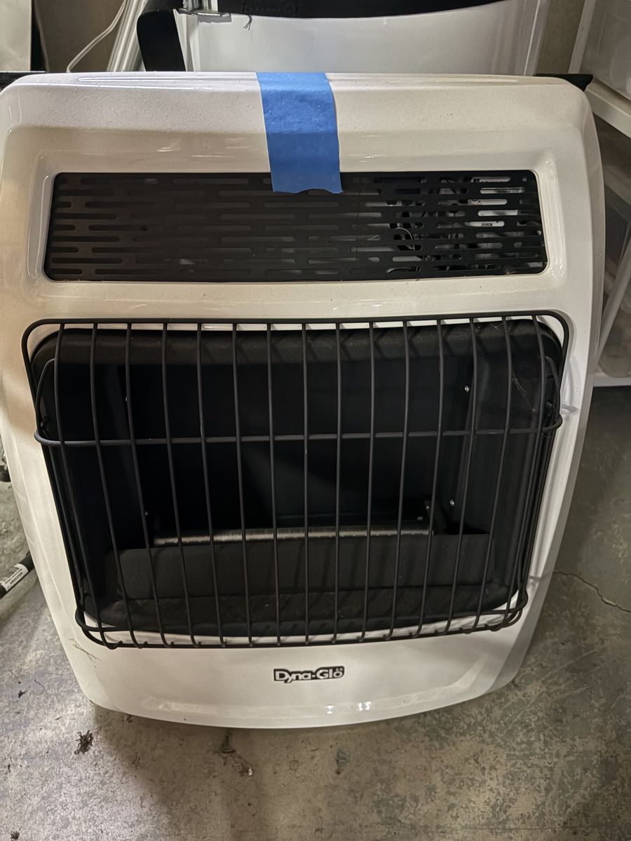 NEW Dyna-Glo 20000 BTU Wall-Mount Indoor Natural Gas or Liquid Propane Vent-Free Convection Heater