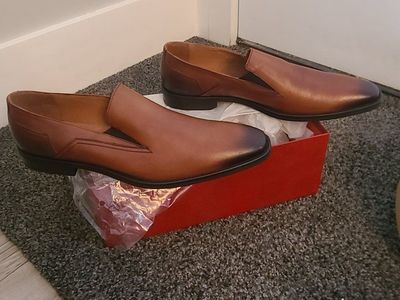 new Donald j pliner Italian shoes size 14