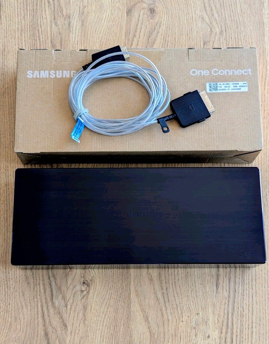 Samsung One Connect Box SOC1005N with Cable