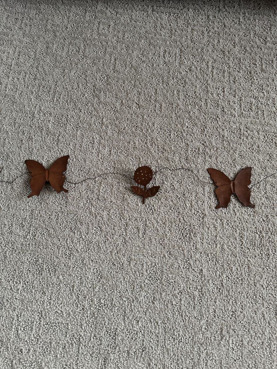 Rustic Metal Butterfly and Flower Garland 4 foot